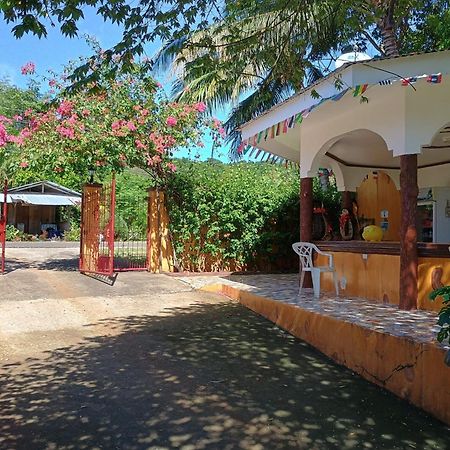 E&N Paradise Island Resort Сикиджор Екстериор снимка