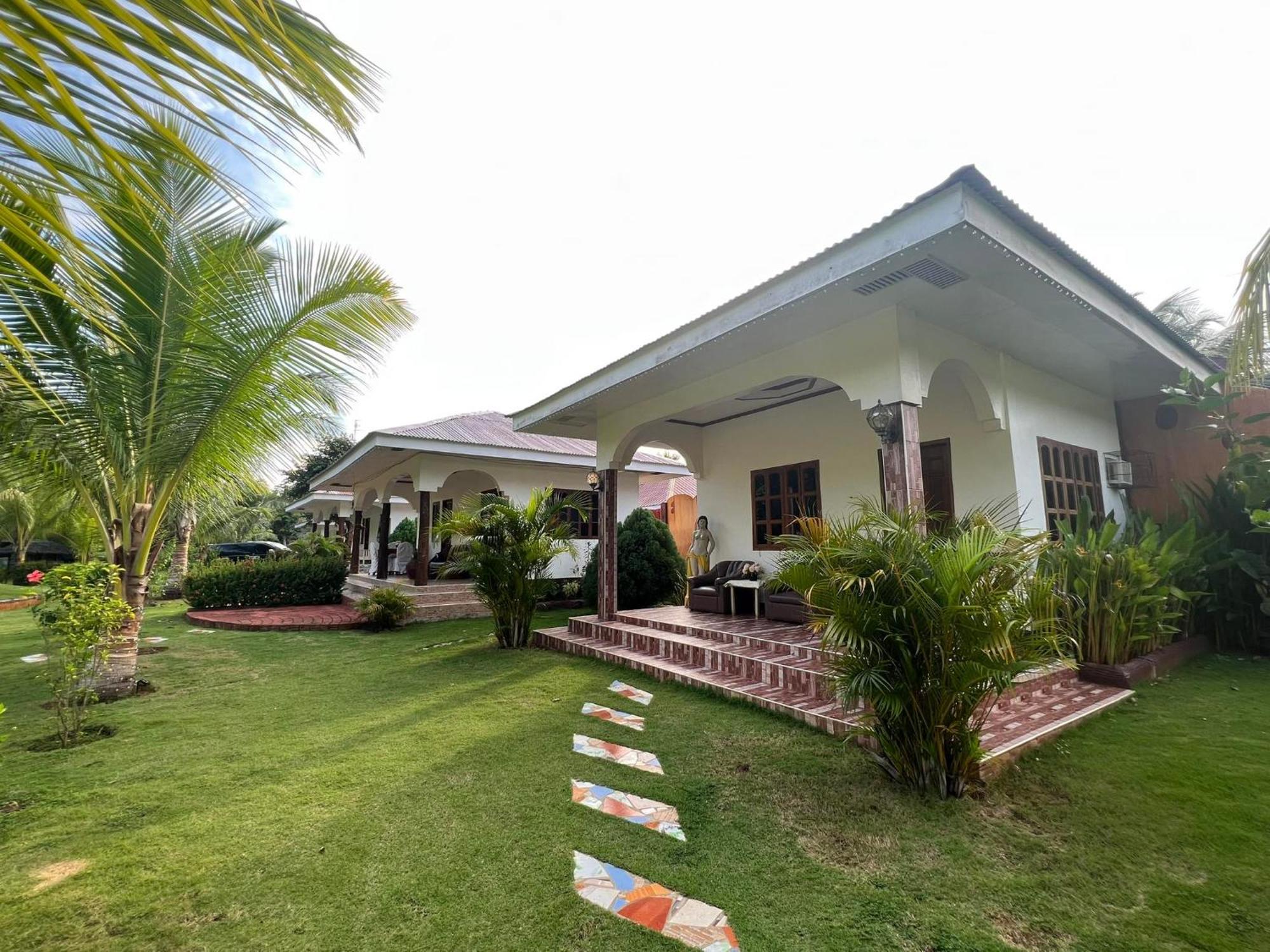 E&N Paradise Island Resort Сикиджор Стая снимка