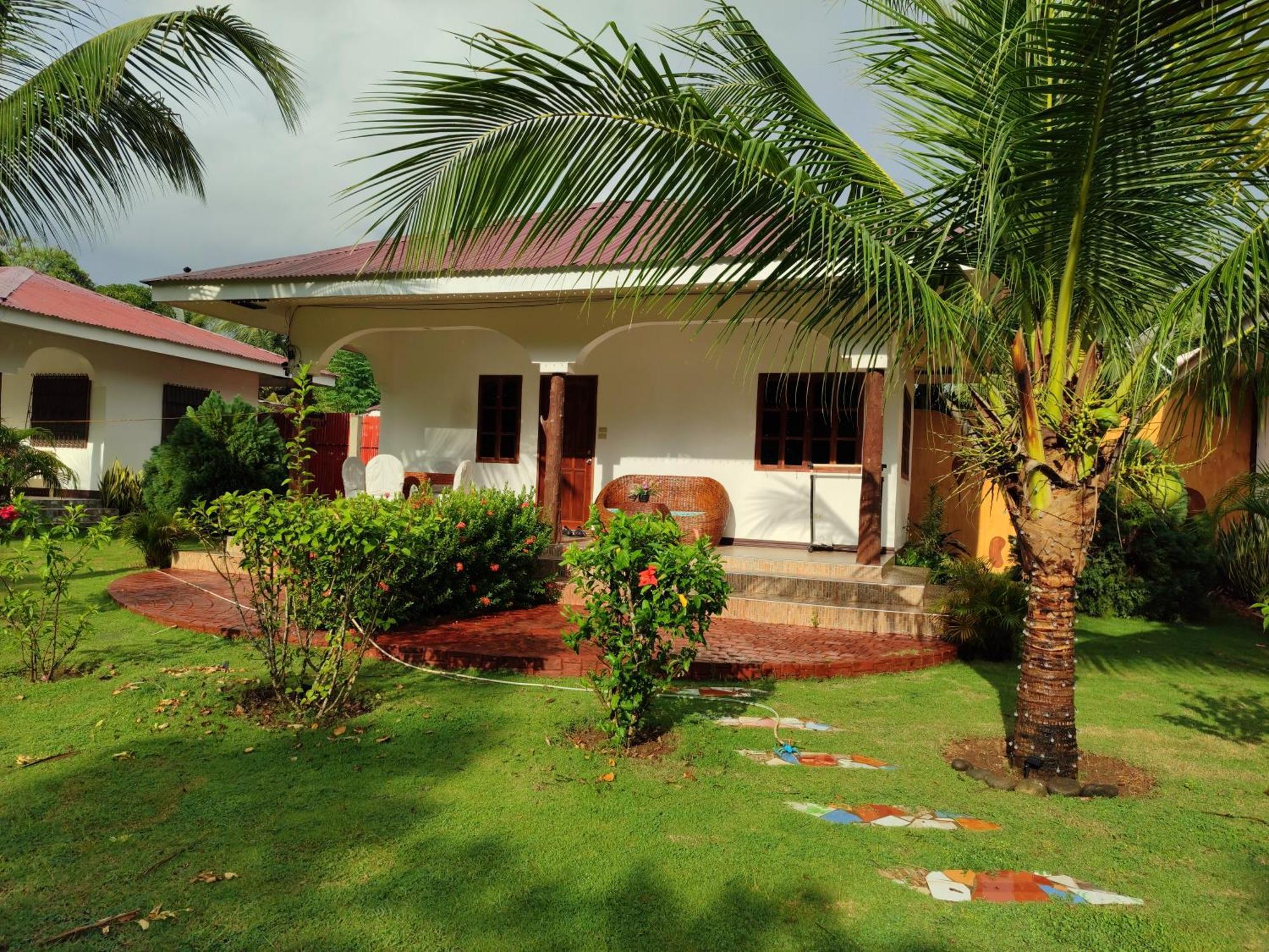 E&N Paradise Island Resort Сикиджор Стая снимка